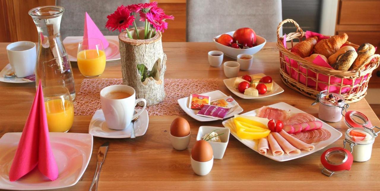 ווינדישגרסטן Villa Bischofsberg - Laerchen-Wellness Apartment מראה חיצוני תמונה